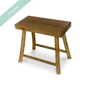 ce tabouret pourra vous servir comme assise supplémentaire ou table d'appoint!