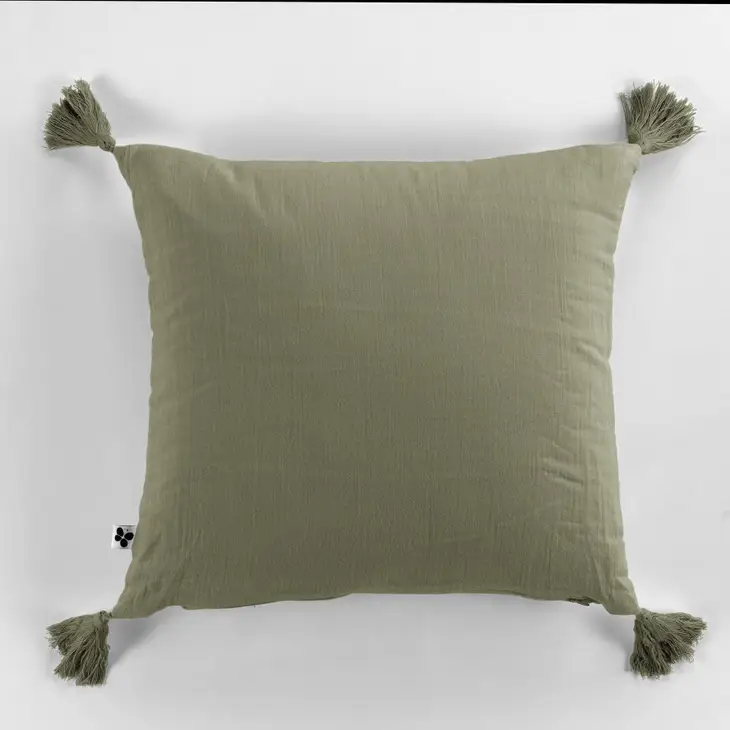 un petit air végétal avec ce coussin vert sauge