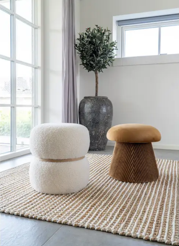 Ce pouf Milford viendra embellir votre pièce!