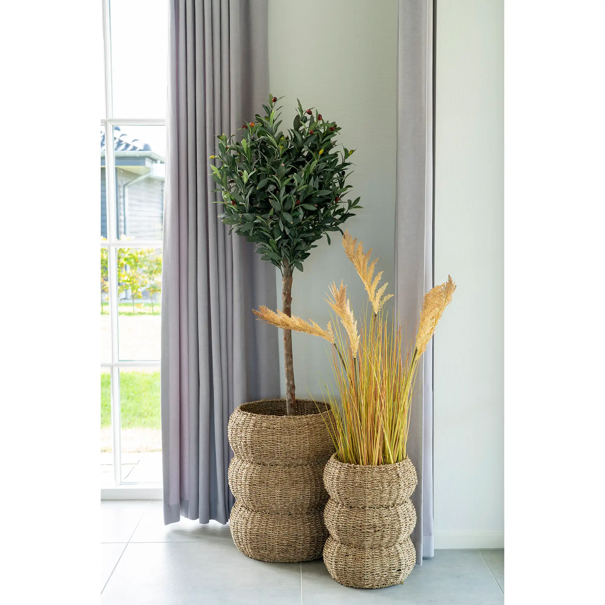 Utiliser les paniers Sarbas comme cache pot pour embellir vos plantes!