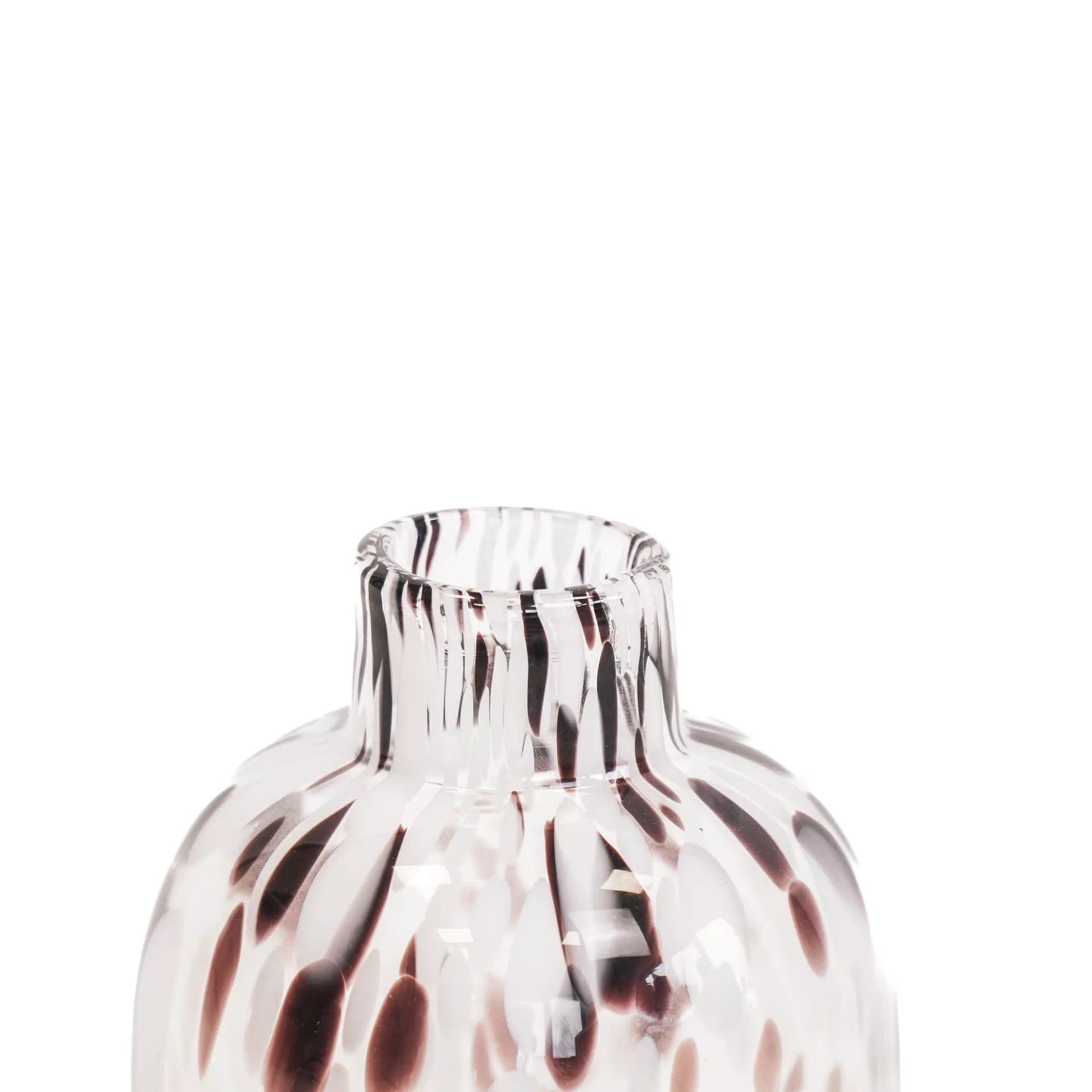 petit vase à pois noirs et blancs
